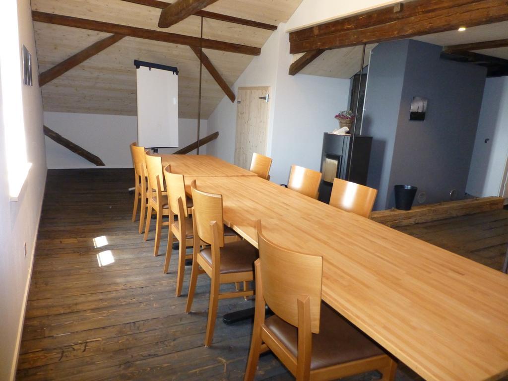 Gasthaus Schlosshalde ヴィンタートゥール エクステリア 写真