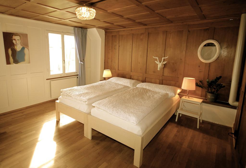 Gasthaus Schlosshalde ヴィンタートゥール 部屋 写真
